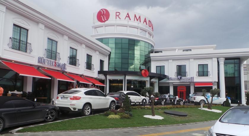 Ramada By Wyndham Sakarya Hotel Exterior photo