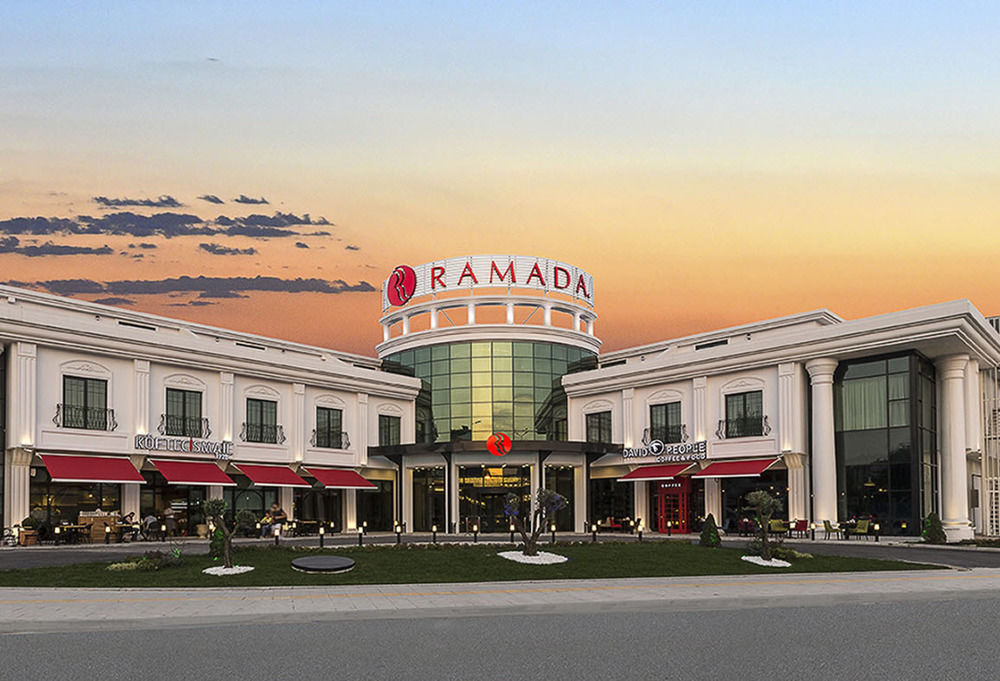 Ramada By Wyndham Sakarya Hotel Exterior photo
